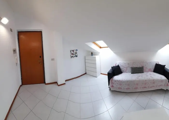 Attico Del Sole Zero Undici Zero Uno Sette Lt 0787 *